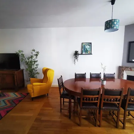 Frida- Thermal A 2 Min- 10 Pers - Chez Julie Apartment Nancy