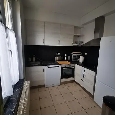 Apartament Frida- Thermal A 2 Min- 10 Pers - Chez Julie *