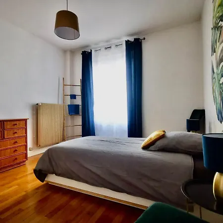 Frida- Thermal A 2 Min- 10 Pers - Chez Julie Apartament Nancy