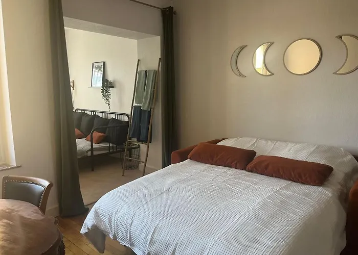 Frida- Thermal à 2 Min- 10 Pers - Chez Julie Apartamento Nancy